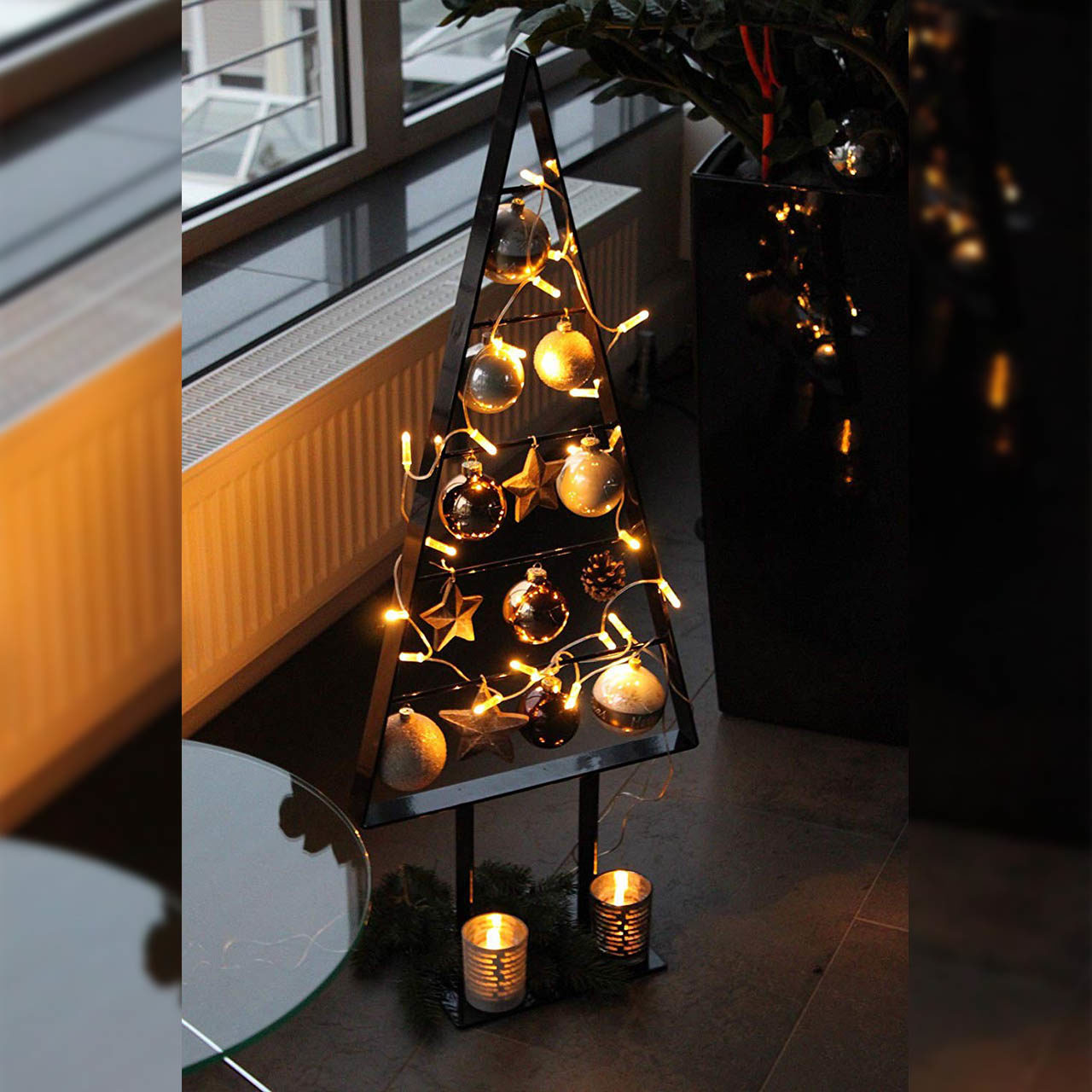 Metall-Weihnachtsbaum (Schwarzbraun)