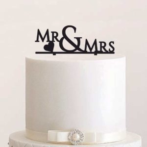 Cake Topper "Mr & Mrs mit Herz"