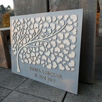 3D Hochzeitsgästebuch „Herzbaum“ (Nussbaum Hellgrau) – Personalisiert