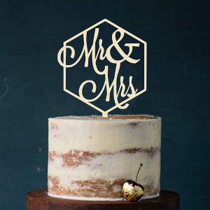 Cake Topper “Mr. & Mrs.”