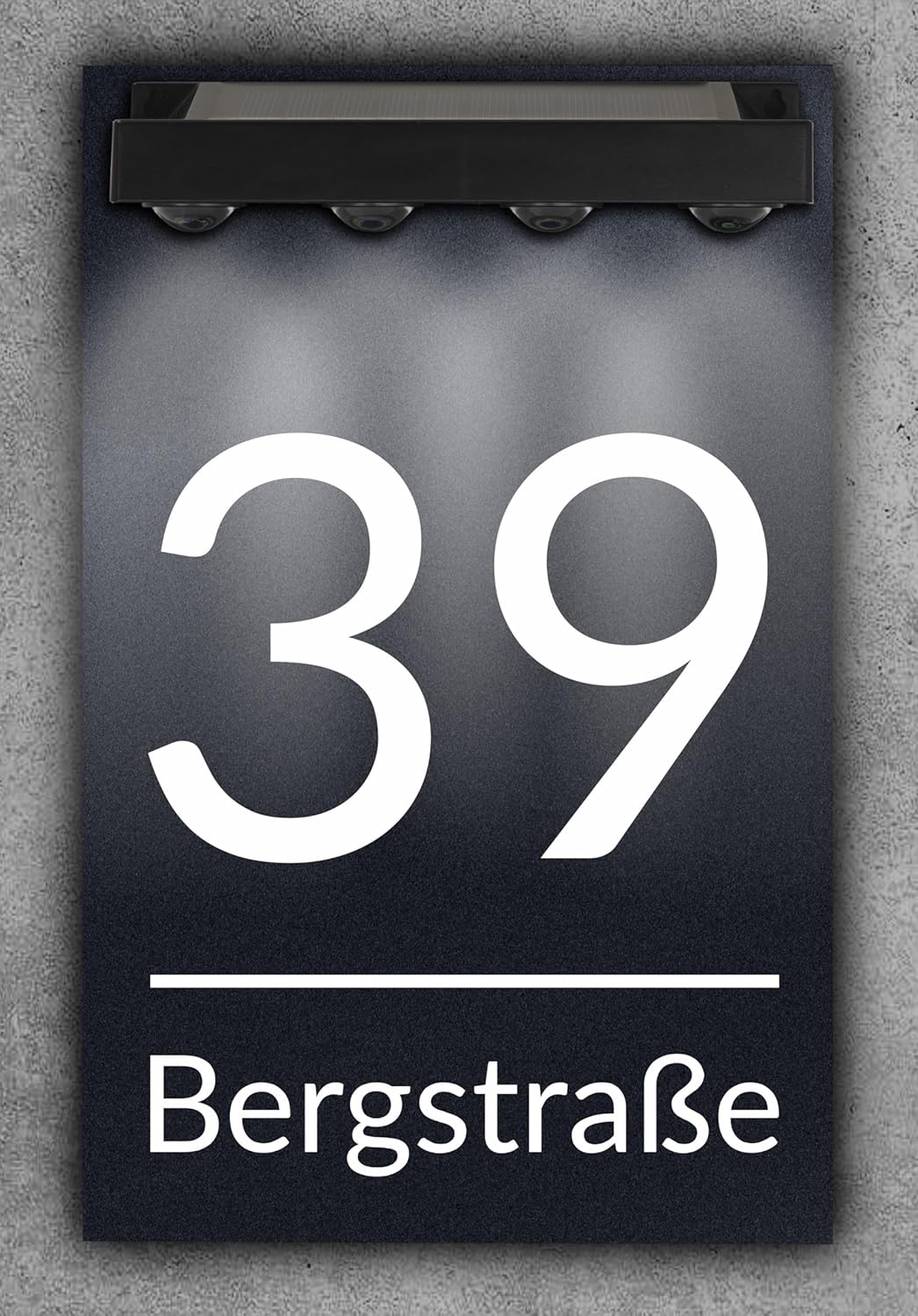Premium Hausnummer beleuchtet mit LED Solar | individuell anpassbar | Acrylglas Anthrazit Matt | Wetterfest | in verschiedenen Größen | H1025